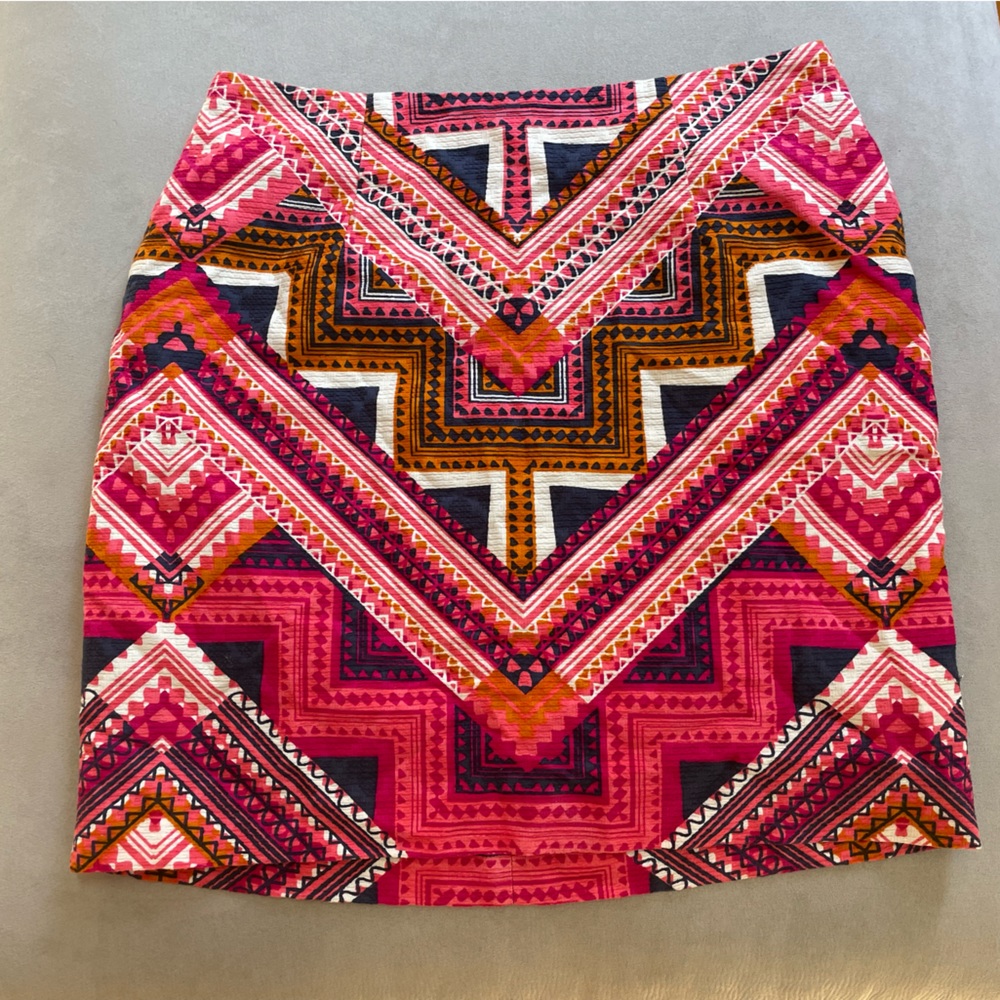 Bright funky patterned skirt - size 4